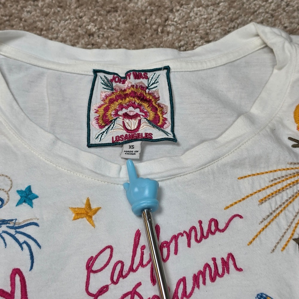 Johnny Was T-Shirt California Dreamin Embroidered Cotton Boho White Size XS - Picture 5 of 9